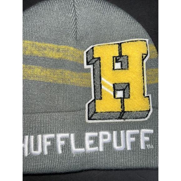 HARRY POTTER Beanie Hufflepuff Varsity Watchman Hat Stripes Unisex Wizard - Picture 4 of 7